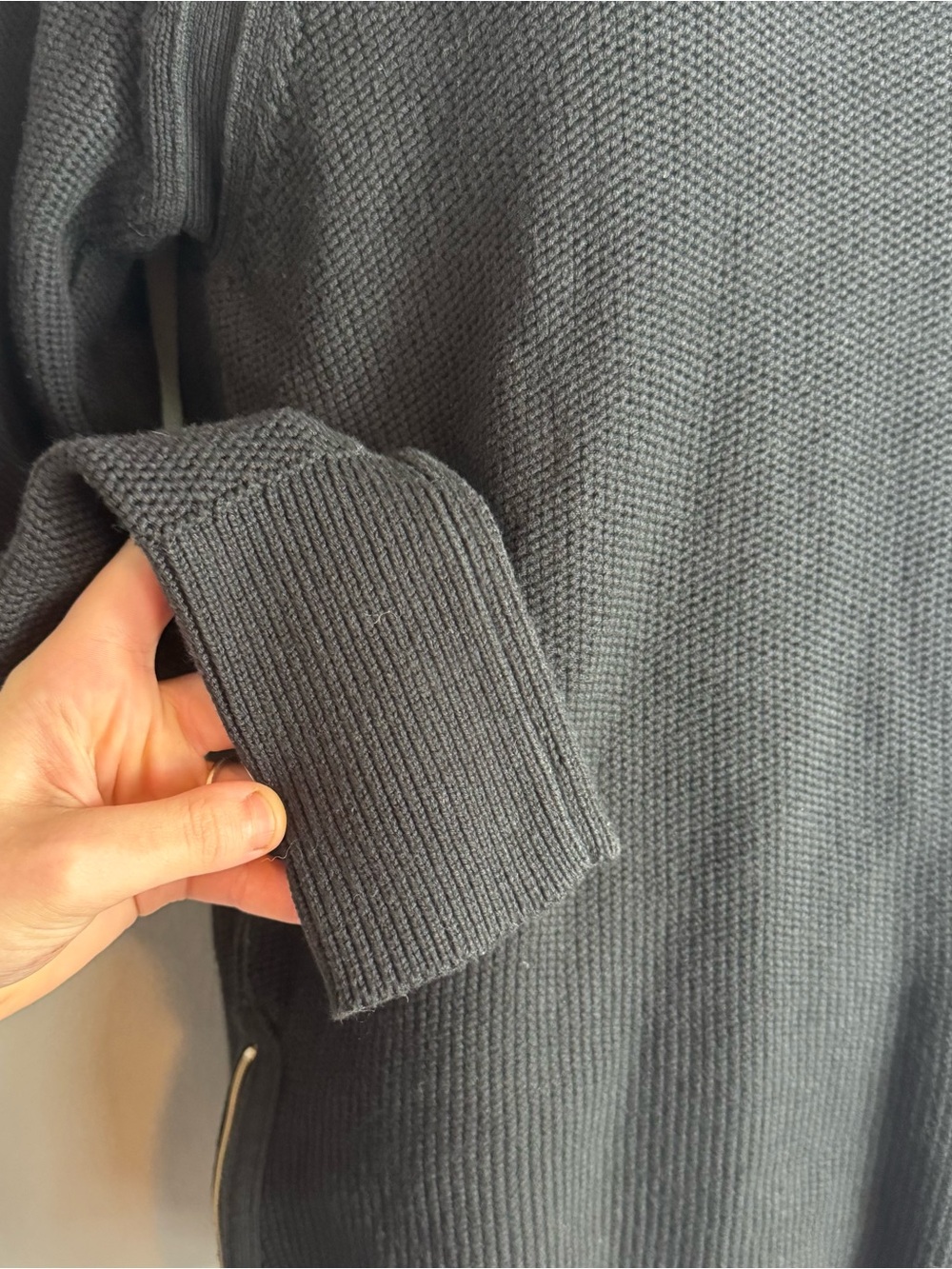 Athleta Black Knit Pullover Sweater With Size Zipper Details Size Medium - Picture 4 of 9